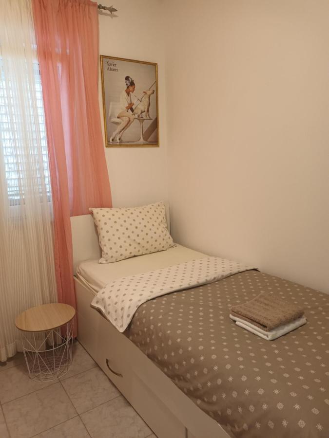 Apartment Luka Near Dubrovnik Cibaca Exteriör bild